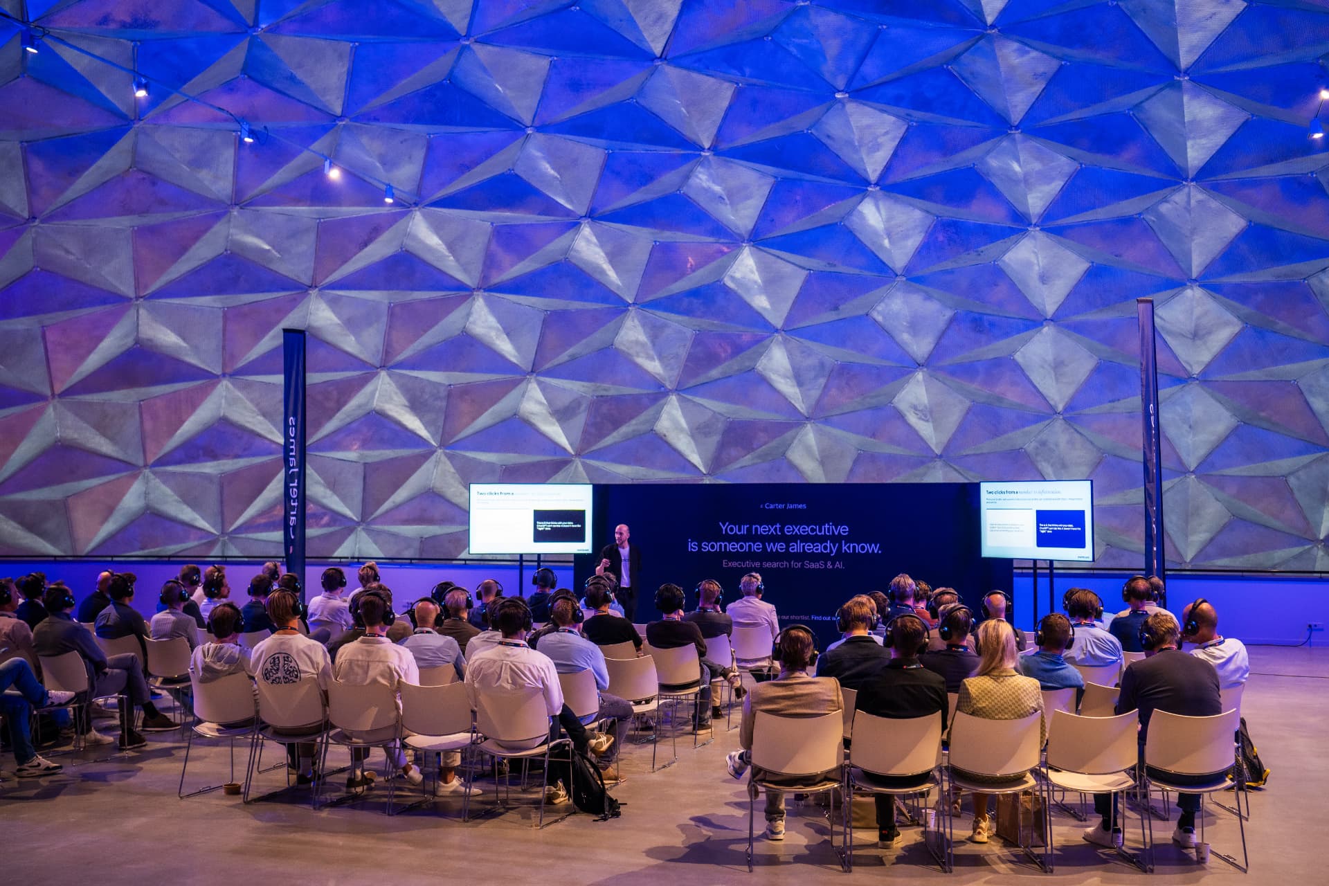 Side session in the dome at SaaS Summit Benelux 2026